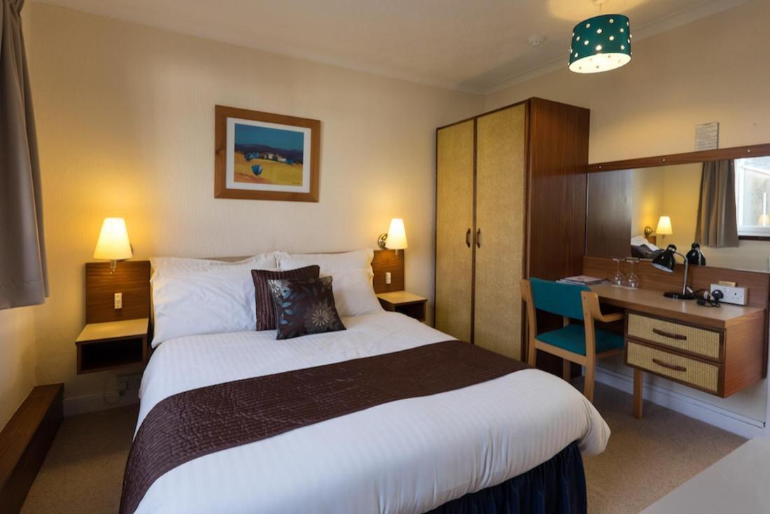 The Cedars Guest House Данун Екстериор снимка