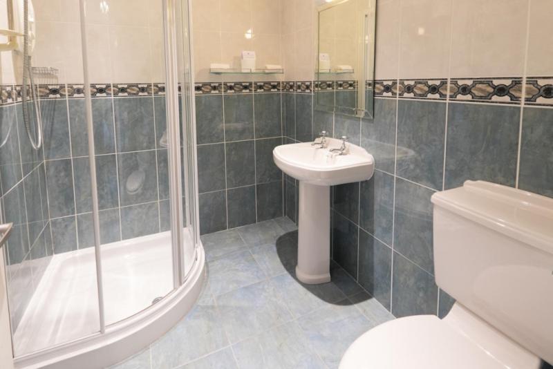 The Cedars Guest House Данун Екстериор снимка